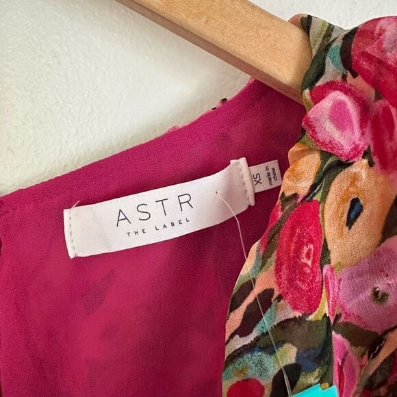 Astr the Label Vilma Floral Ruched Ruffle Detail Asymmetrical Hem Midi Dress - Picture 10 of 16